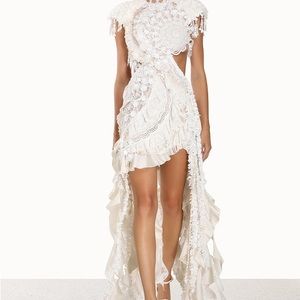 WONDERLAND LACE FRILL DRESS size 0